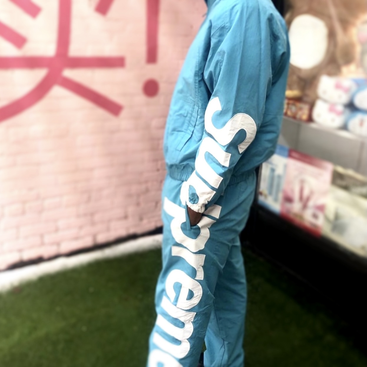セットアップ‼️Supreme Spellout Track Lサイズ-