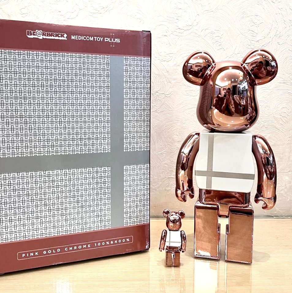 最安値HOT】 MEDICOM TOY - BE@RBRICK PINK GOLD CHROME Ver.100 ...