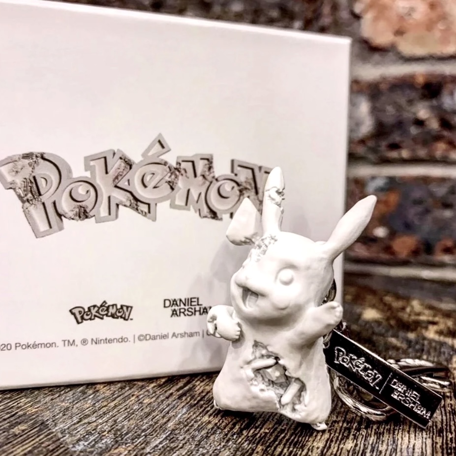 Daniel Arsham × Pokémon ポスター  2点